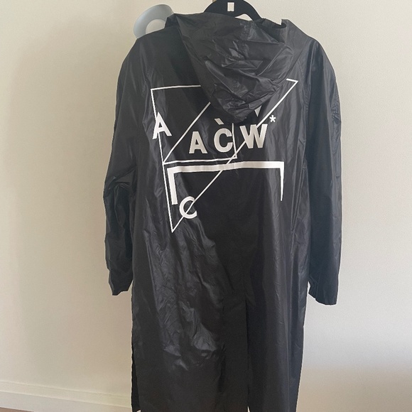 A COLD WALL* フード ロングジャケット 黒 ロゴ刺繍 防水 美品 L A-COLD-Wall* Black Nylon Jacket